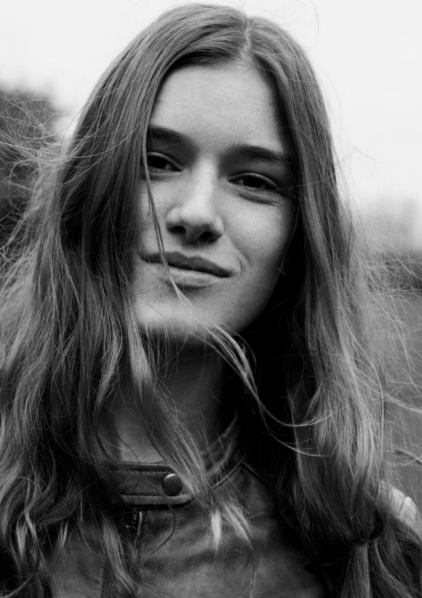 Chloé Hoël — fa5cecc2-cf91-46e2-9b26-d0c572869d73.jpg