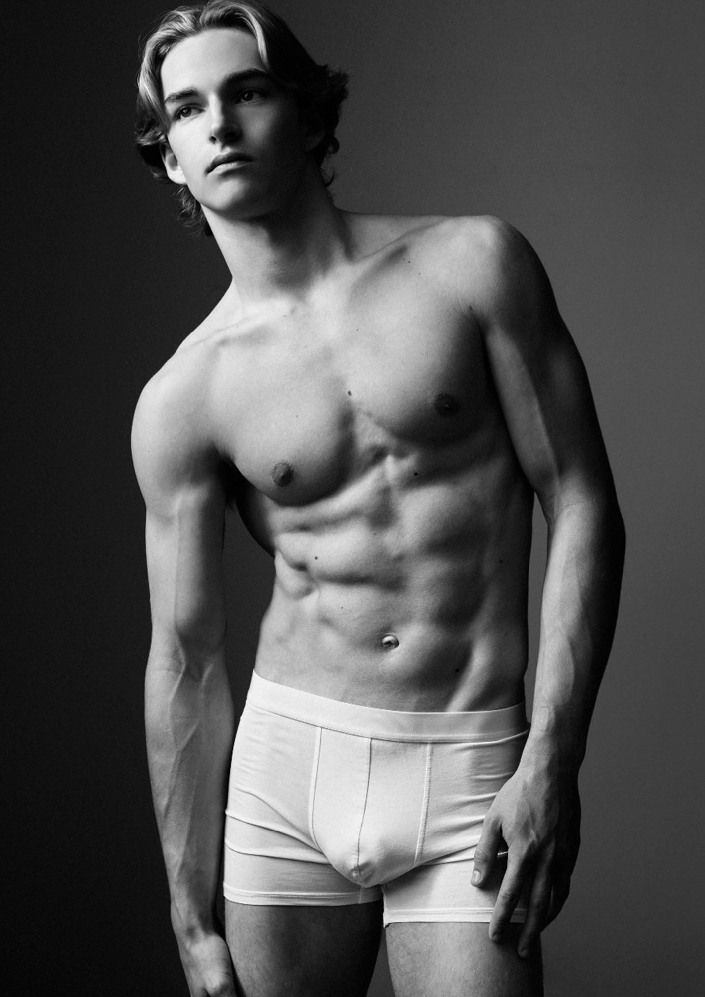 Julian Parrow — 55500097-cd1c-47e3-bec0-af385978b902.jpg