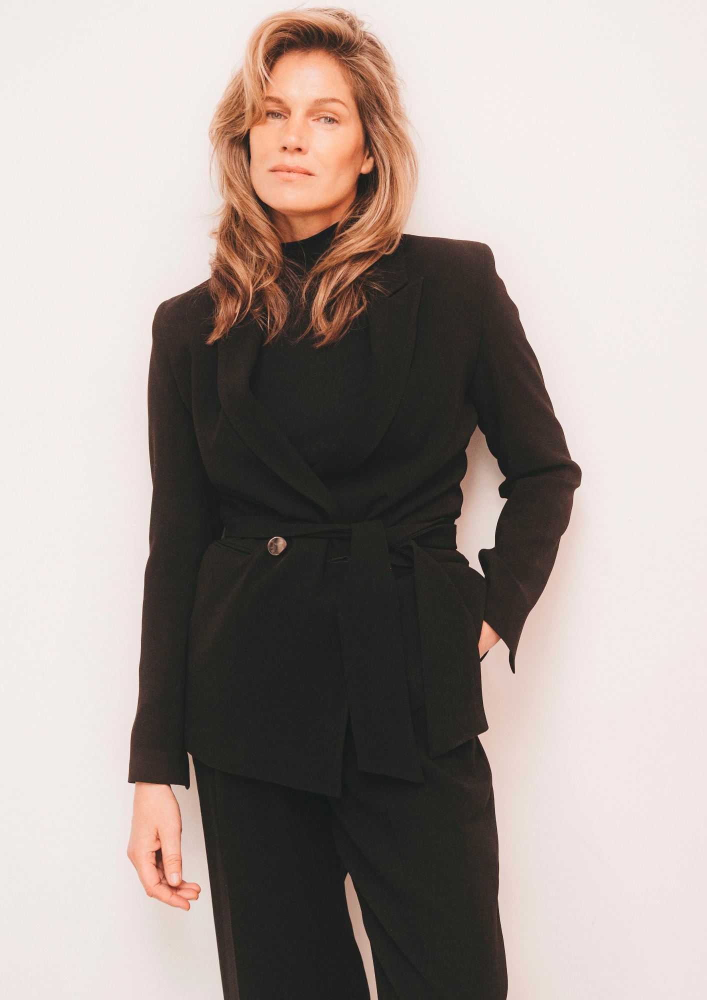 Jolanda Van der Linden — 23d34149-43ba-4372-93b5-f84e1c417243.jpg