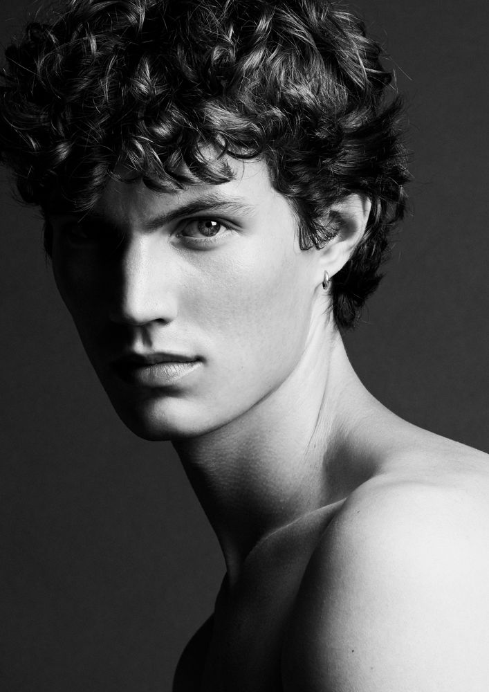Jett Laughlin — Senza titolo-3