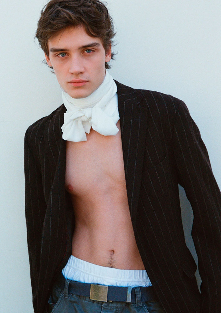 Nikita Kalianov — Senza titolo-5